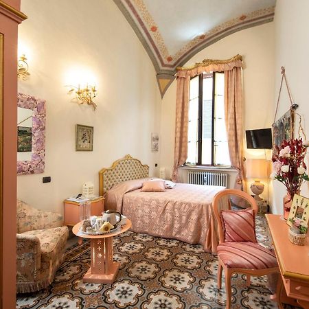 Antica Dimora Del Buongoverno Hotel Siena Luaran gambar