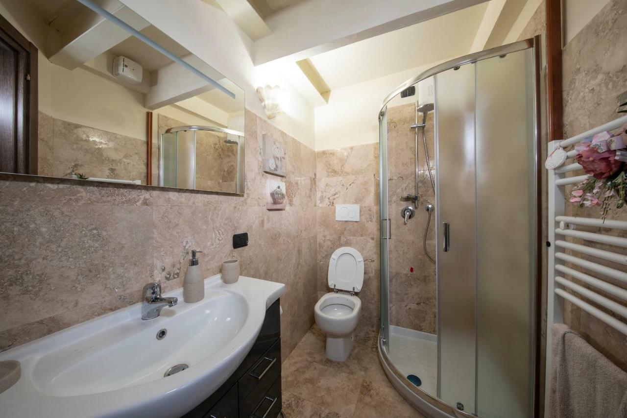 Antica Dimora Del Buongoverno Hotel Siena Luaran gambar